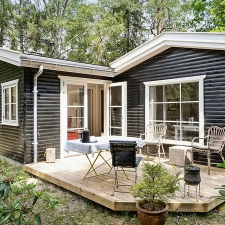 Classic 1937 On A Natural Plot Ferienhaus Nykøbing Sjælland