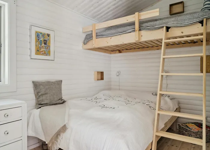 Classic 1937 On A Natural Plot